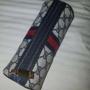 Gucci Bags - NWOT Gucci barrel Gucci Bags - NWOT Gucci barrel